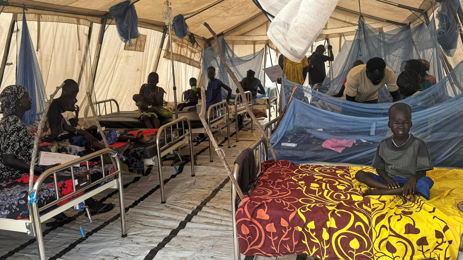  A South Sudan community is denied aid as government and opposition blame each other