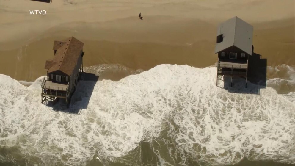Video Surf remains dangerous along East Coast as post-tropical Erin ...