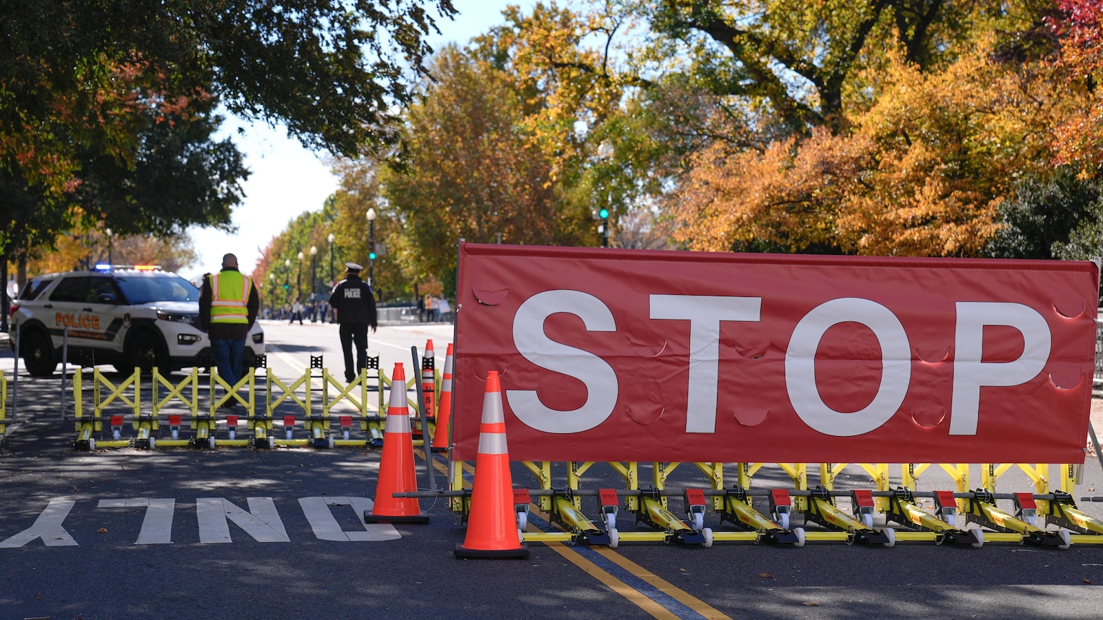 Shutdown progress in doubt as Democrats grow emboldened from election wins