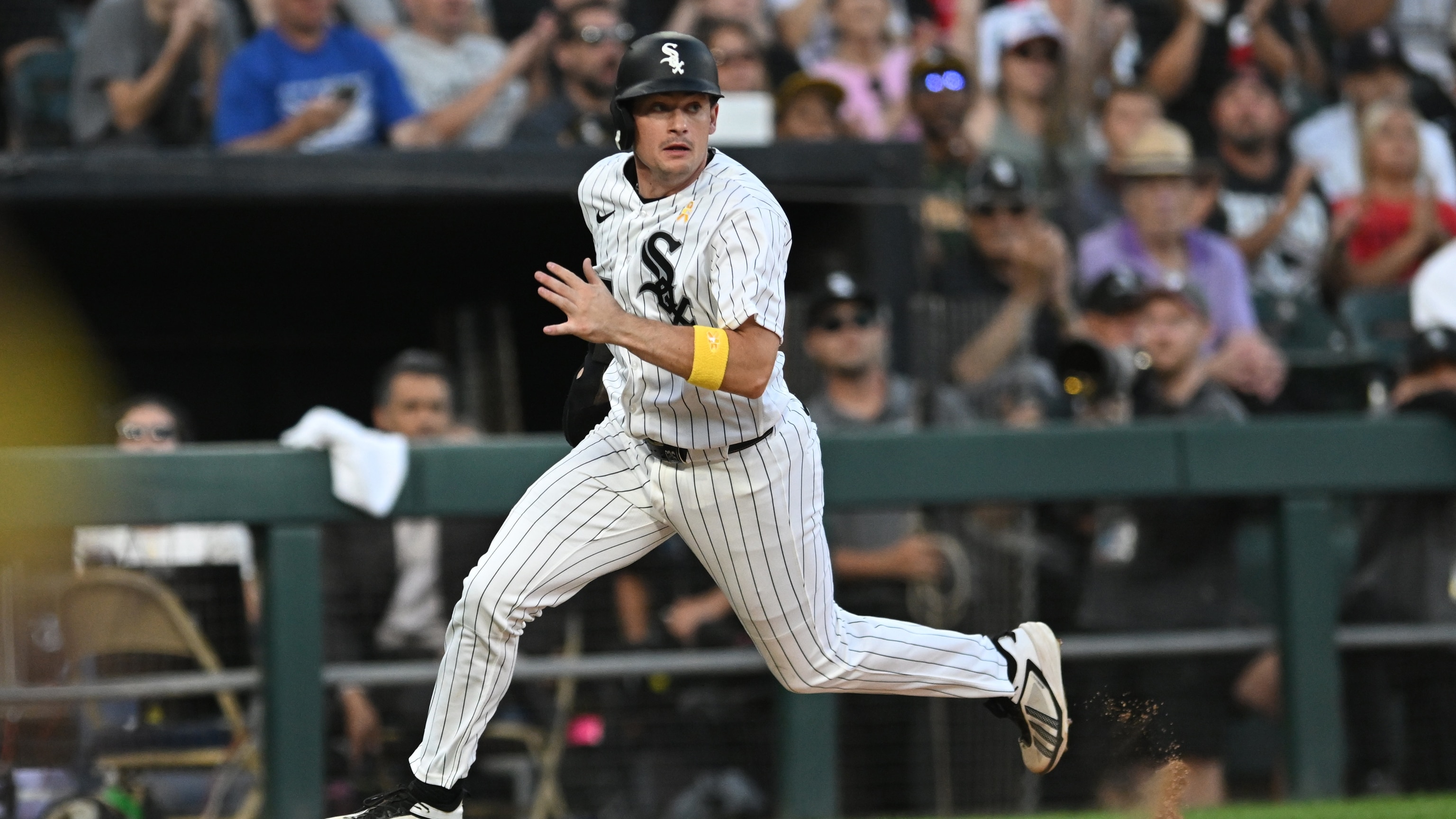 White Sox bullpen throws gem in 10-1 win over Twins to maintain AL