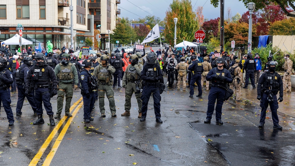 Judge Blocks National Guard Deployment to Portland, Citing Lack of Legal Basis Judge Blocks National Guard Deployment to Portland, Citing Lack of Legal Basis