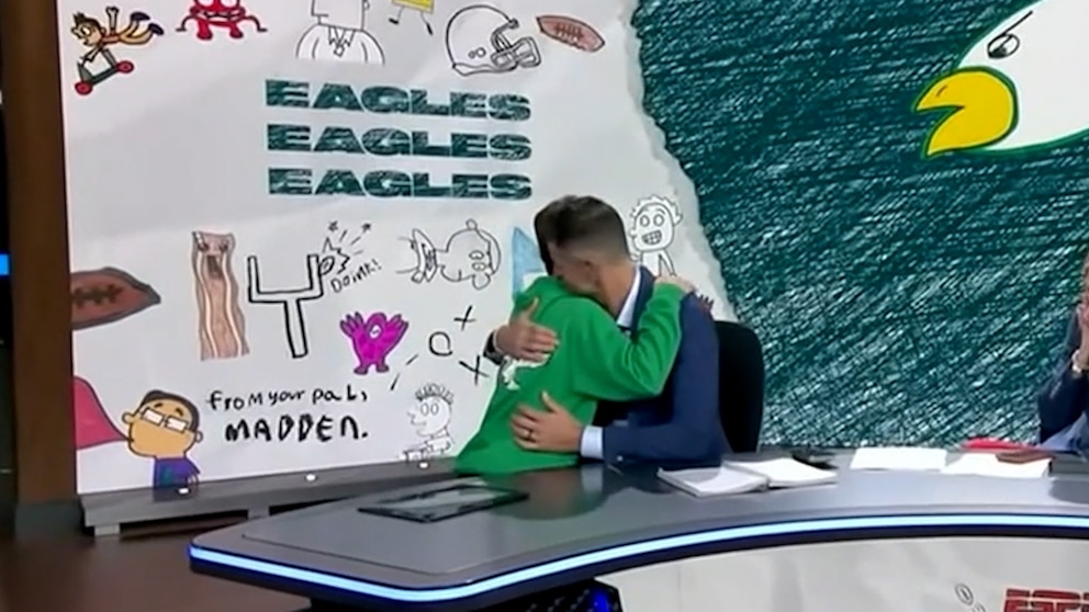 Video Father and son share special moment on World Autism Awareness Day