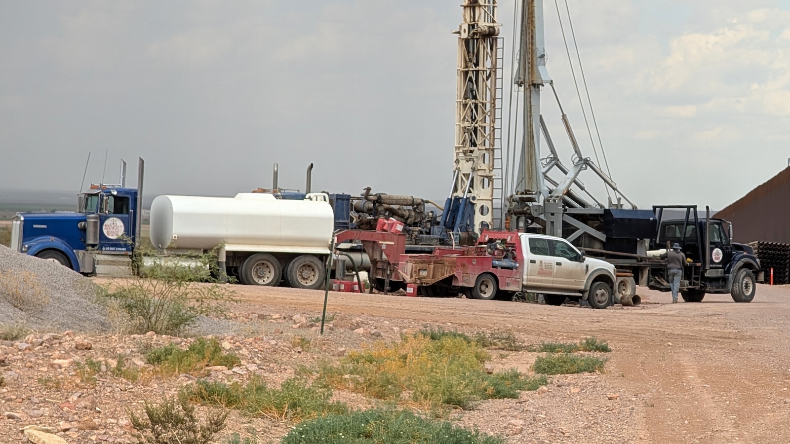 Contractors building border wall ordered to stop drilling wells in New Mexico