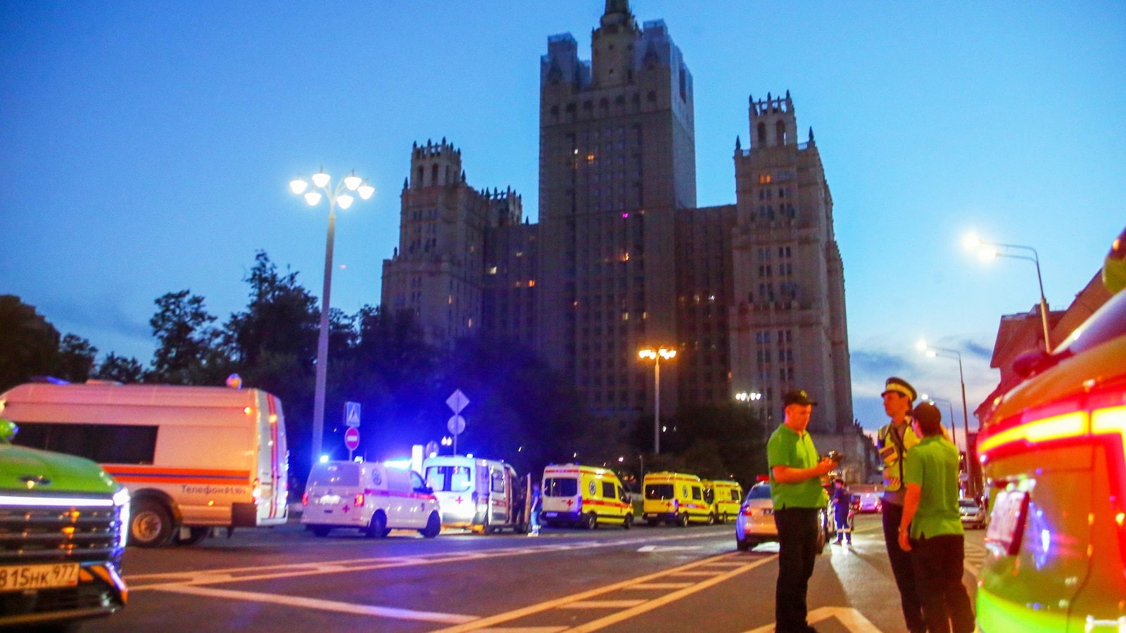 Explosion in Moscow leaves at least 3 dead, 21 injured