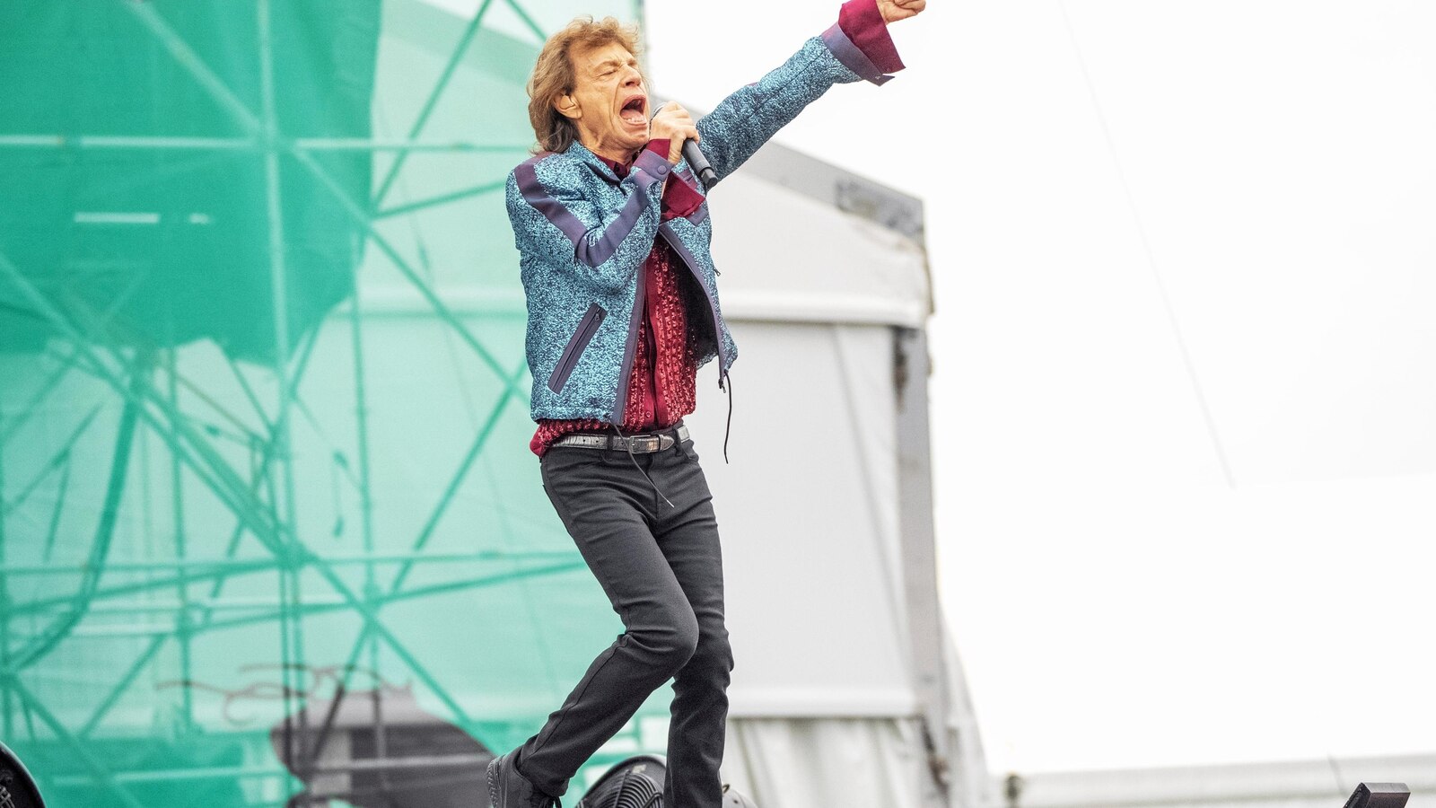  Mick Jagger wades into politics, taking verbal jab at Louisiana state governor at performance