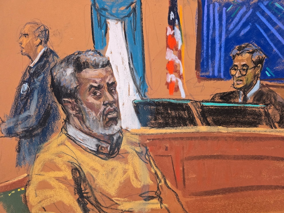 PHOTO: Sean 'Diddy' Combs listens as Judge Arun Subramanian pronounces the sentence during Combs' sentencing hearing in New York, Oct. 3, 2025, in this courtroom sketch. 