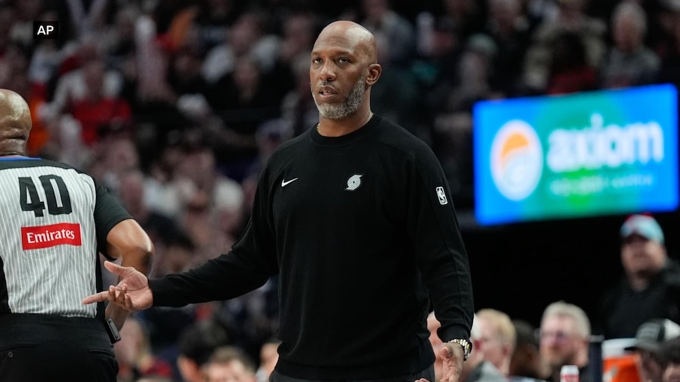 Video NBA head coach Chauncey Billups charged in illegal poker operation tied to Mafia - ABC News