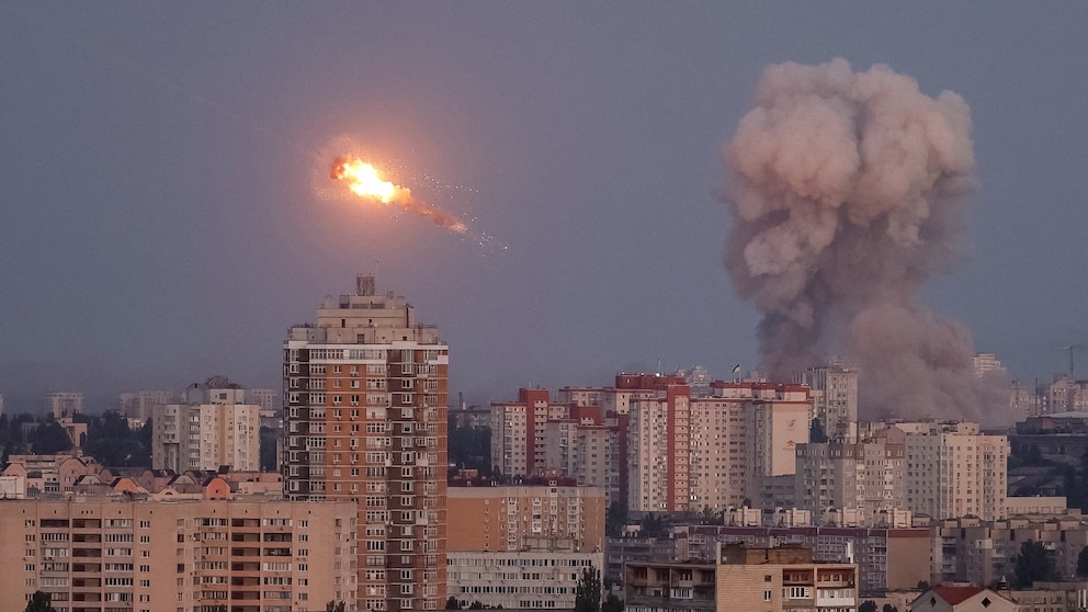 Largest Russian air attack kills three including child and sets fire to Ukrainian cabinet building