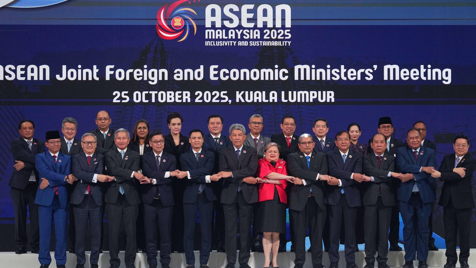 East Timor formally admitted to ASEAN in the group’s first expansion since the 1990s East Timor formally admitted to ASEAN in the group’s first expansion since the 1990s