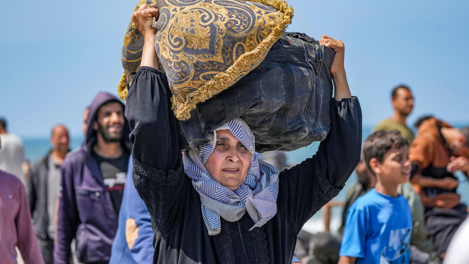 Israeli military renews warnings to Palestinians not to return to war-torn northern Gaza
