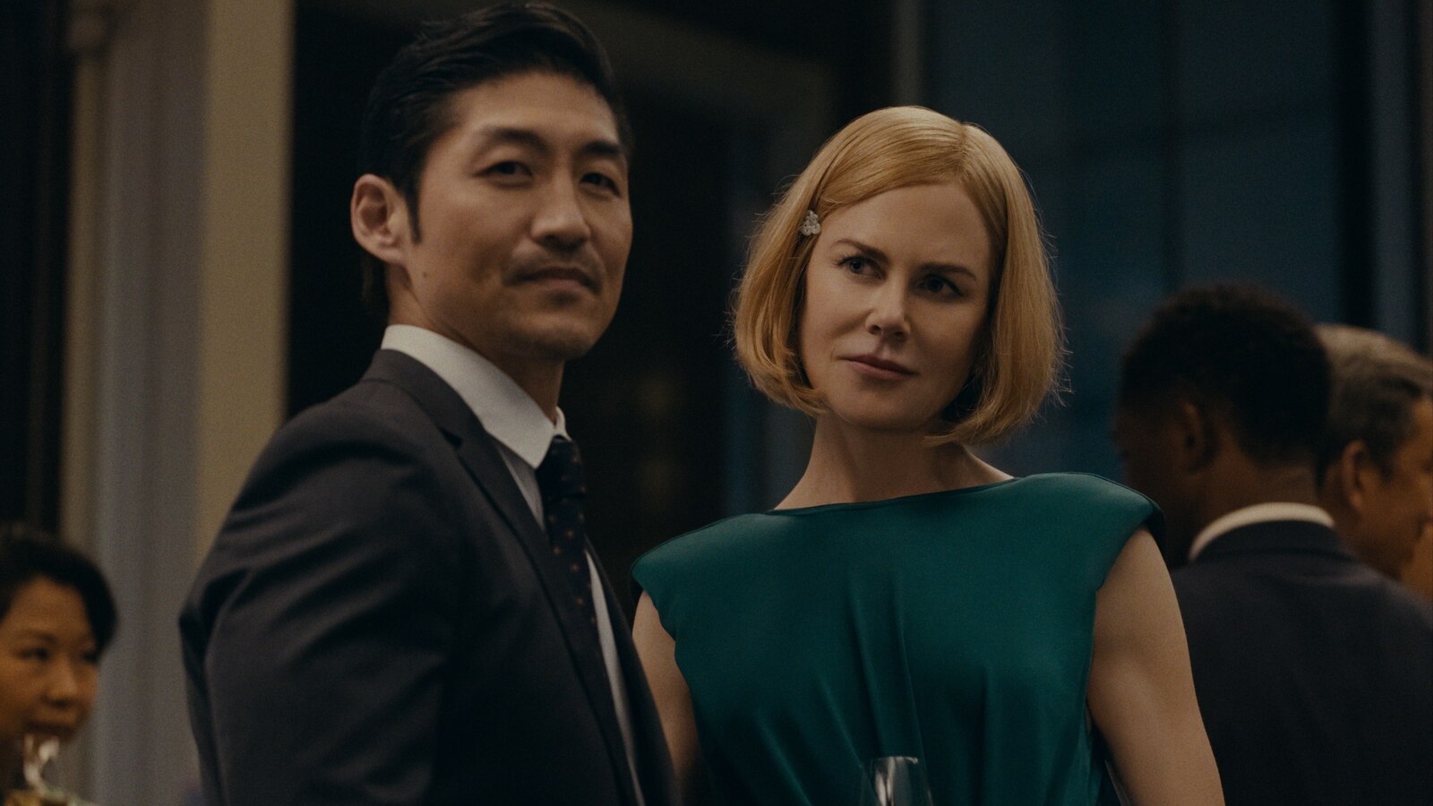 Nicole Kidman stars in dramatic trailer for 'Expats': Watch now - ABC News