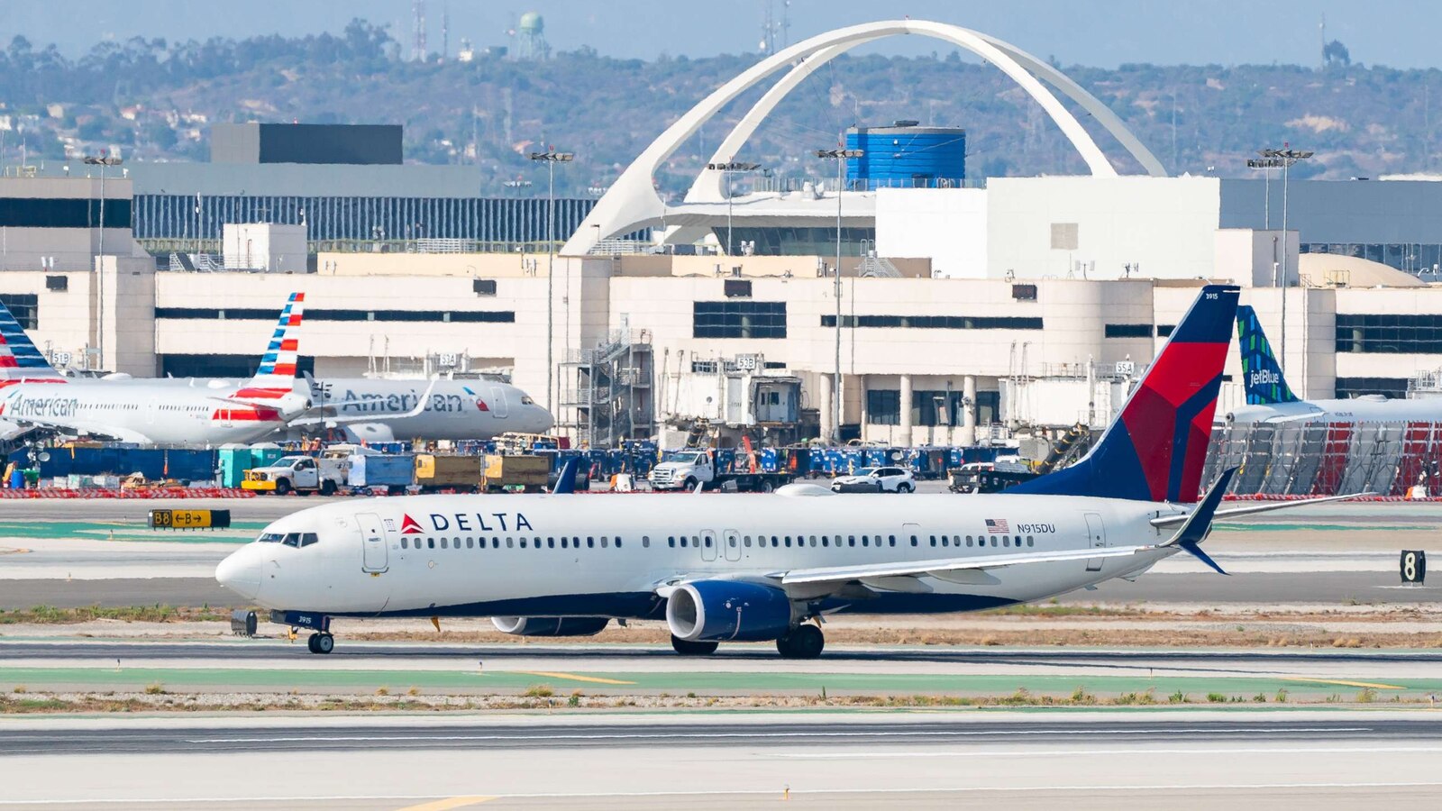 TSA rolls out new program at LAX to better detect drones around