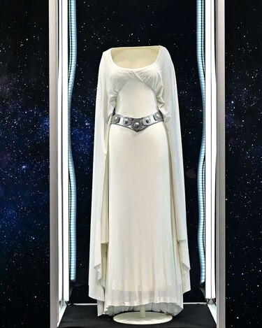white princess leia dress RocailleCos Cosplay Costume Adult Short Crop Top Skirt Suit Outfit for Women Teen (white, XS) : Clothing, Shoes & Jewelry world white mini dress First Cosplay Attempt! Princess Leia!