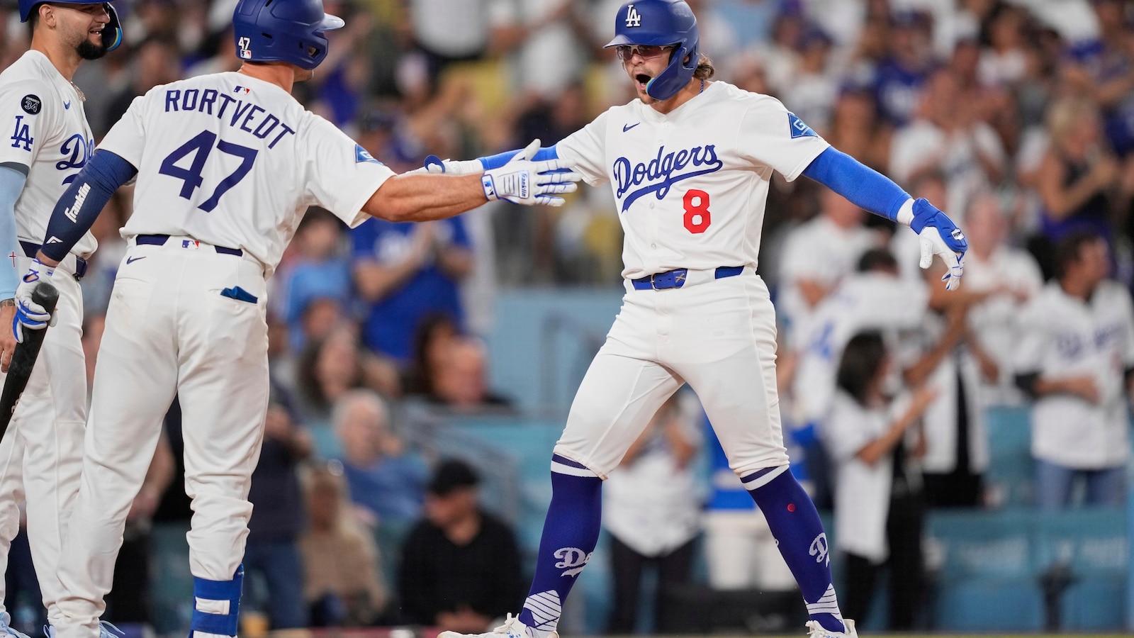 After Ohtani pitches 5 hitless innings, Marchon’s 3-run homer rallies Phillies past Dodgers 9-6
