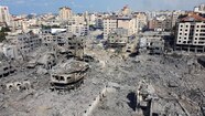 Palestinians In Fear As Israeli Airstrikes Continue Following Hamas Palestinians In Fear As Israeli Airstrikes Continue Following Hamas