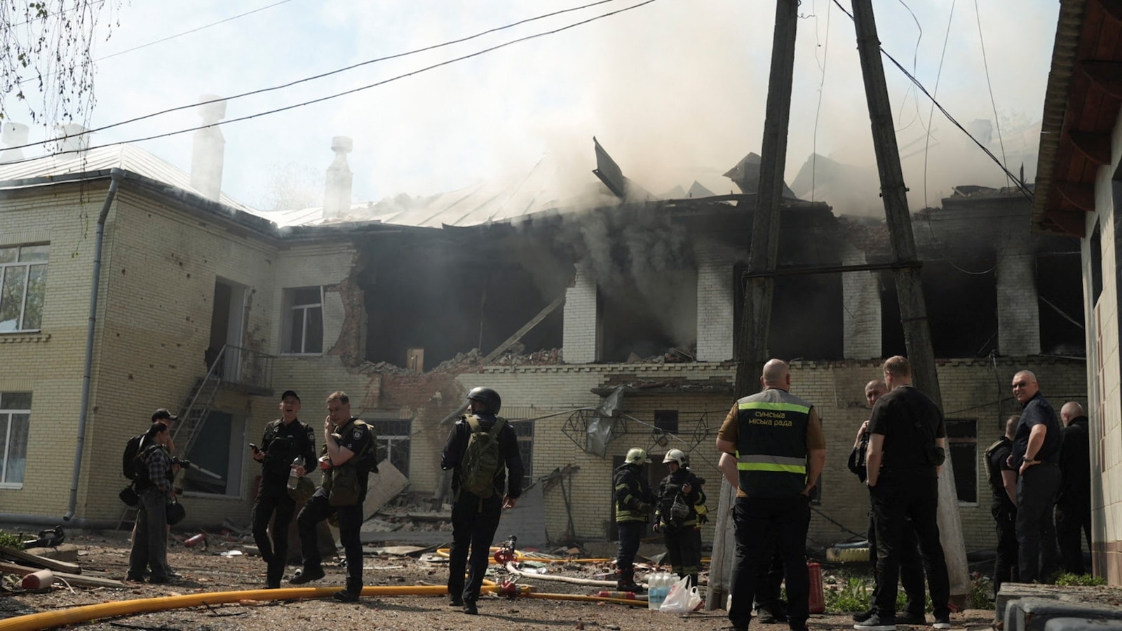 Russia launches deadly overnight strikes in Ukraine despite Zelenskyy's ceasefire