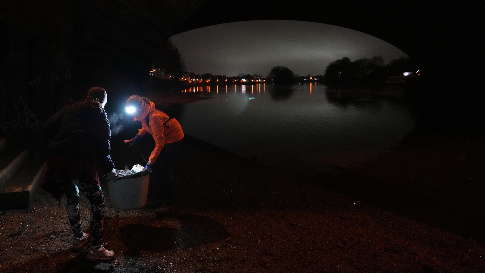 Комбинирането на упражнения с доброволчество работи за членовете на алтернатива на фитнес залите в Обединеното кралство