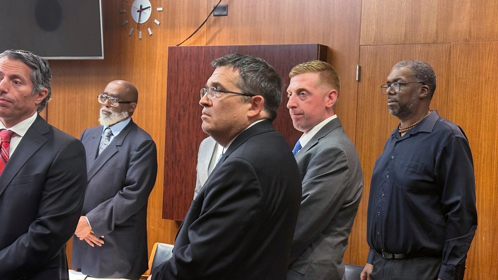  Expert defends security guards in death of man at Detroit-area mall a decade ago