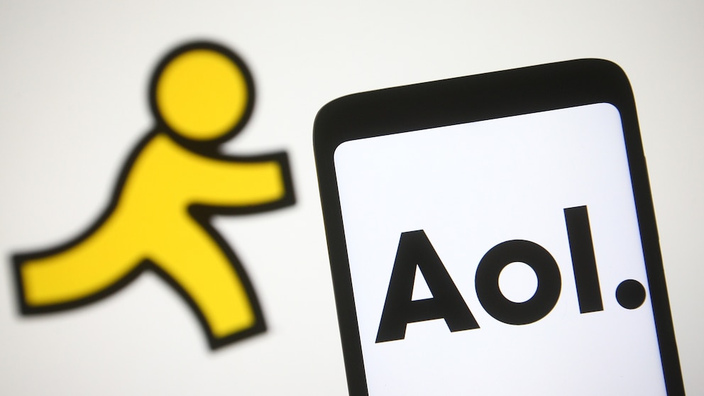 AOL set to pull the plug on iconic dial-up internet service