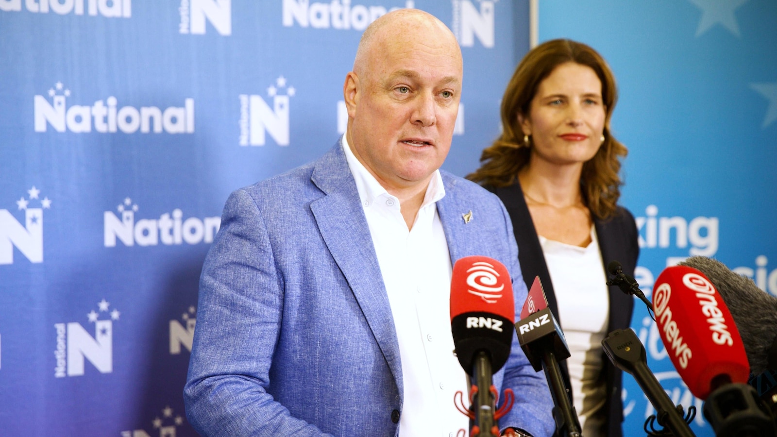 Министър председателят на Нова Зеландия Кристофър Луксън обяви че националните