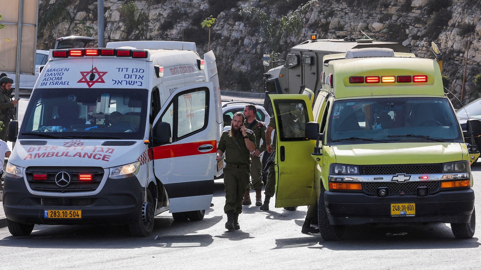  5 hurt in thwarted potential 'major attack' at Israeli checkpoint: Israeli officials