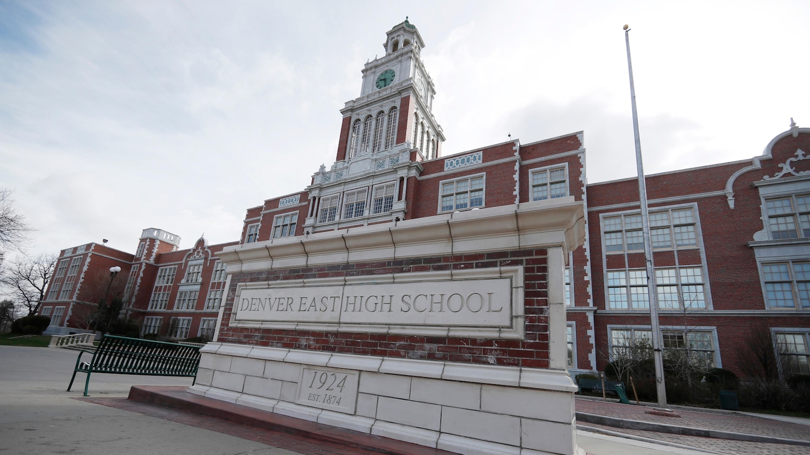 US Education Department says Denver school's all-gender bathrooms violate Title IX