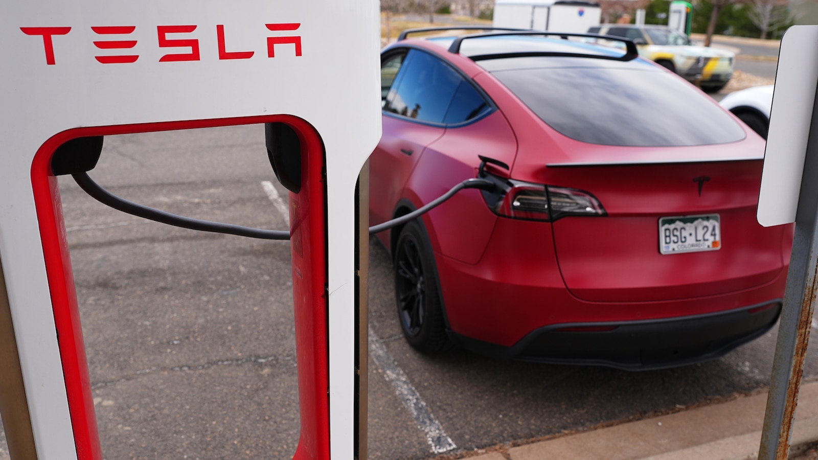 Tesla sales rise after brutal year of Musk boycotts but still fall short