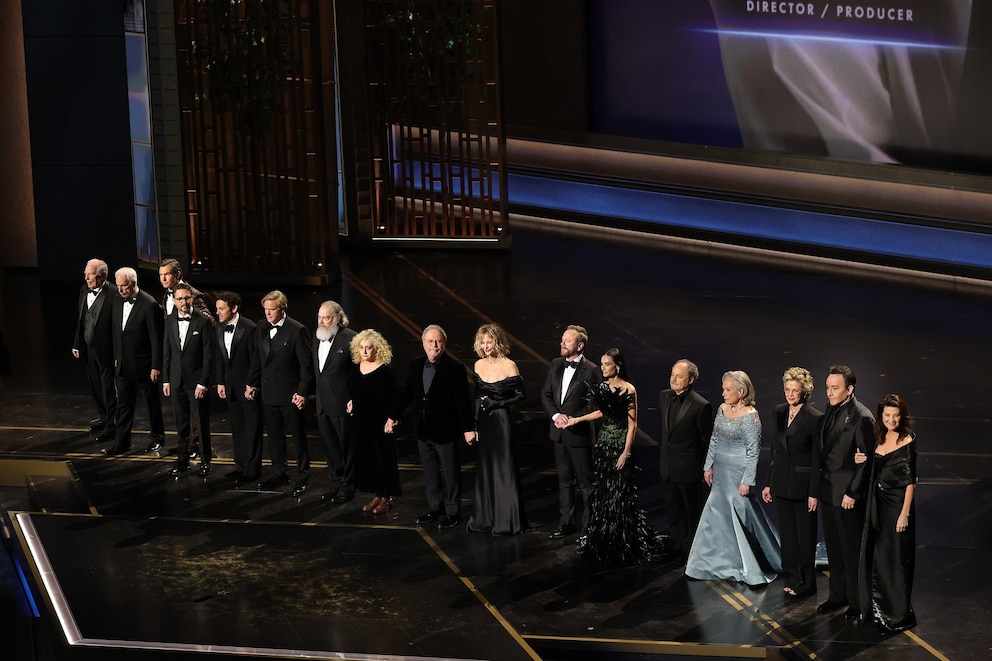 PHOTO: Billy Crystal joined by other actors speaks about the death of Rob Reiner at the 98th Academy Awards, March 15, 2026 in Hollywood, Calif.