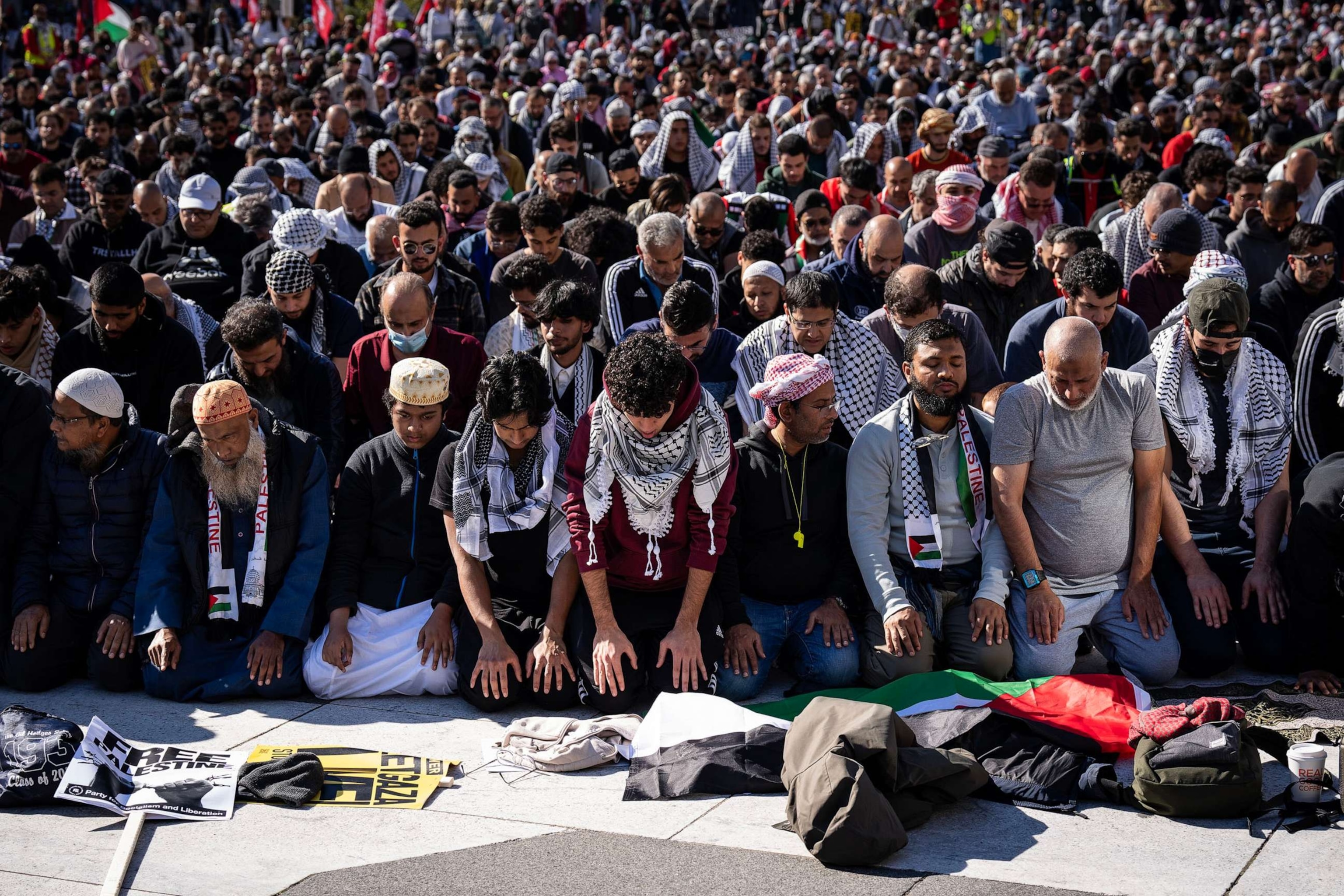 PHOTO: People pause for prayer during the "National March on Washington: Free Palestine" while calling for a ceasefire between Israel and Hamas, at Freedom Plaza, on Nov. 4, 2023, in Washington, D.C.