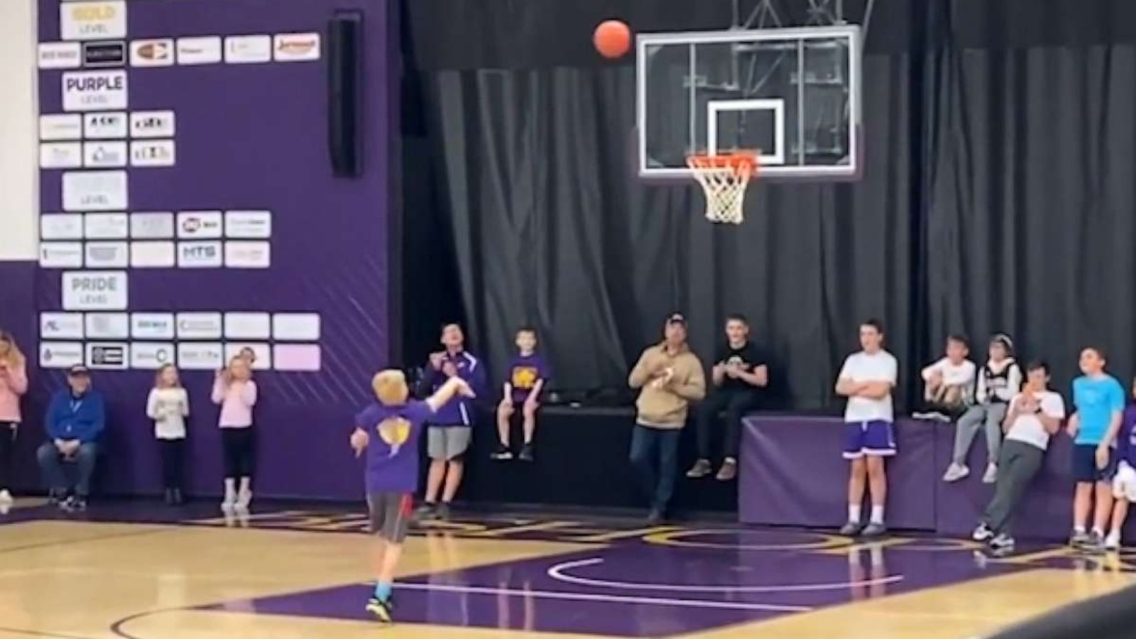 7th grader wins 10K after scoring impressive halfcourt shot ABC News