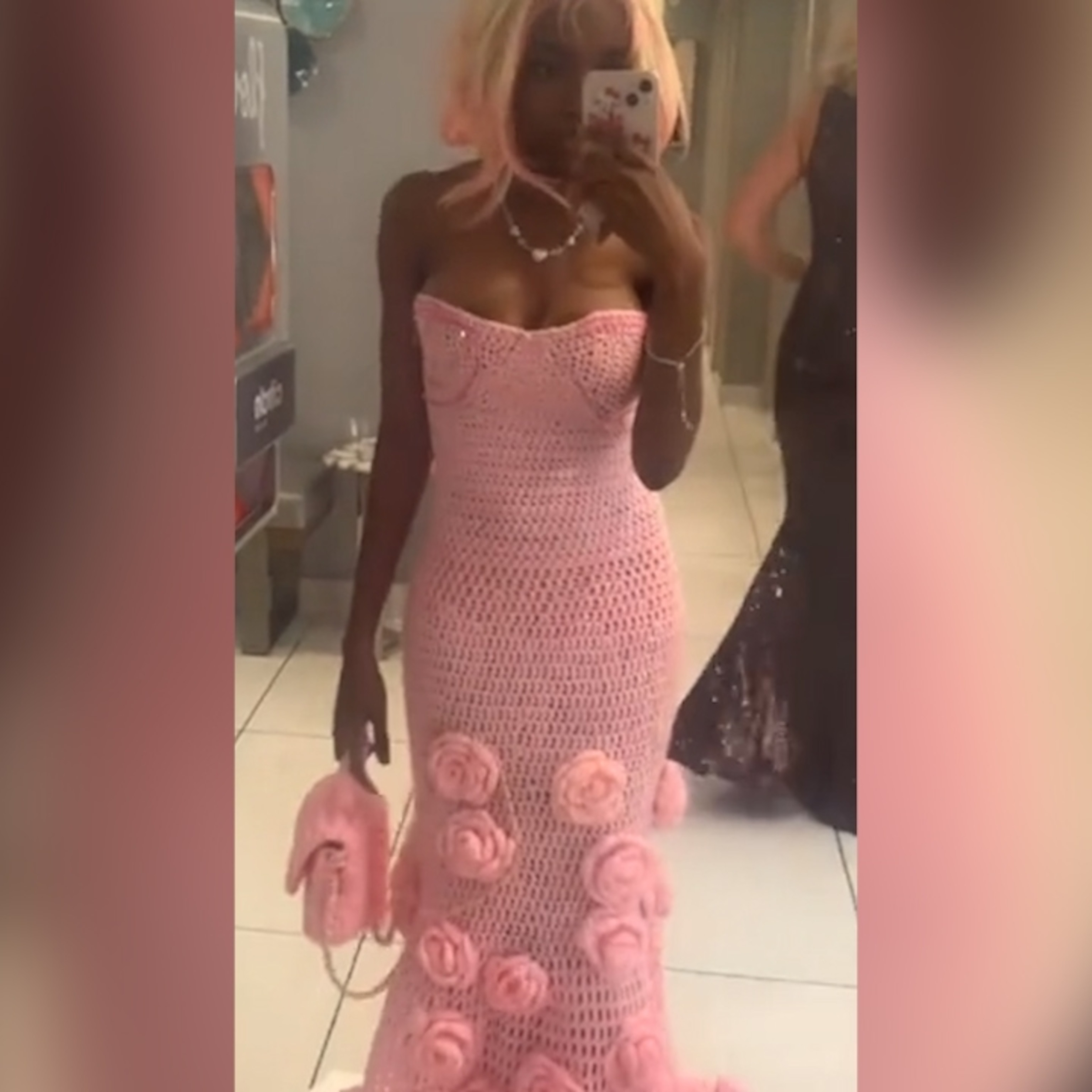 Video Massachusetts teen who went viral for crocheting her own prom dress  speaks out - ABC News