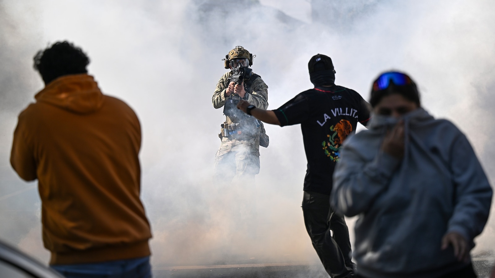 'Profoundly concerned': Judge orders ICE official to testify after Chicago tear-gassing incident