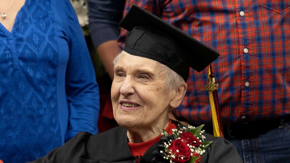 Greatgrandmother graduates college at 90 'Don't give up' ABC News