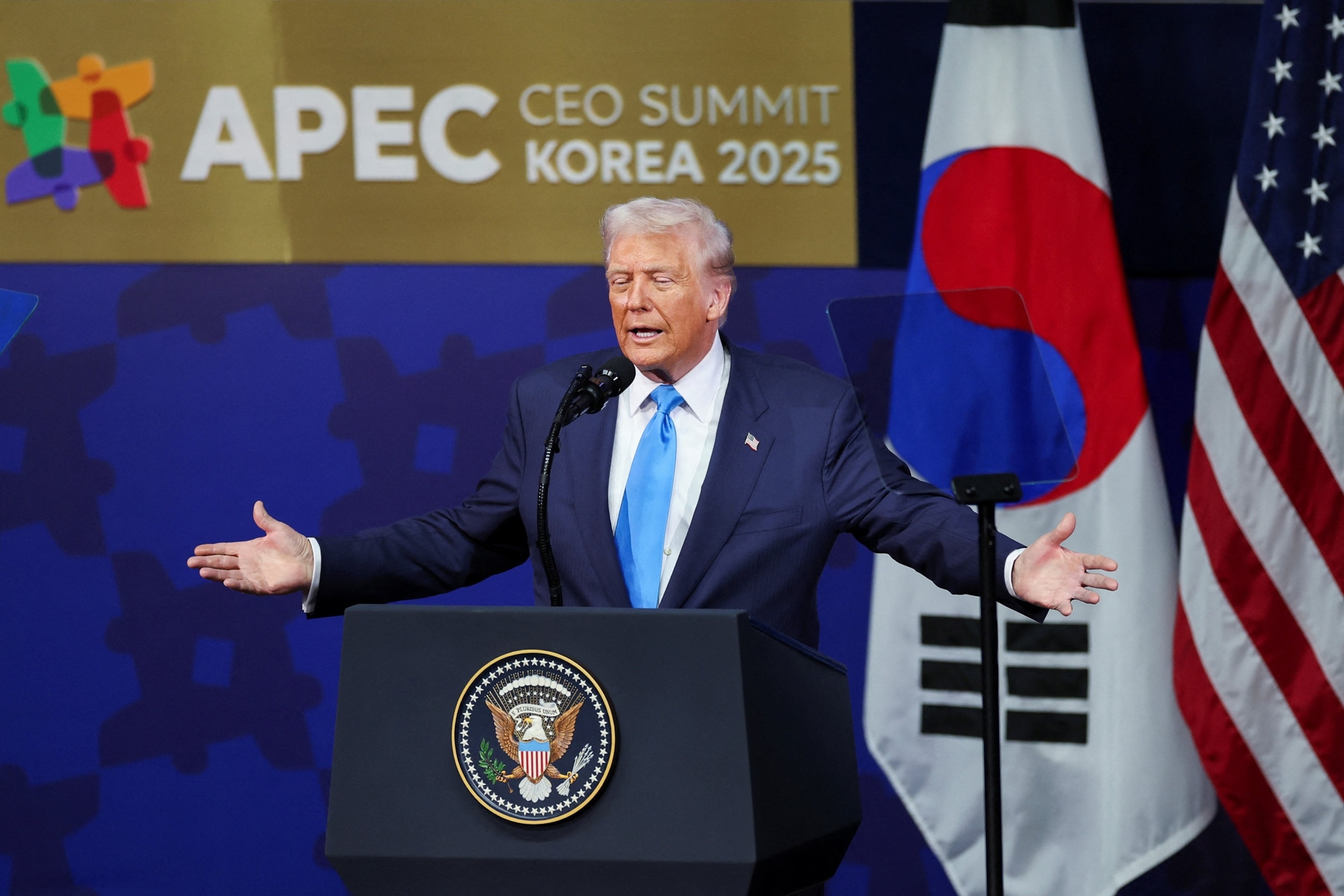 PHOTO: 2025 Asia-Pacific Economic Cooperation (APEC) CEO Summit in Gyeongju