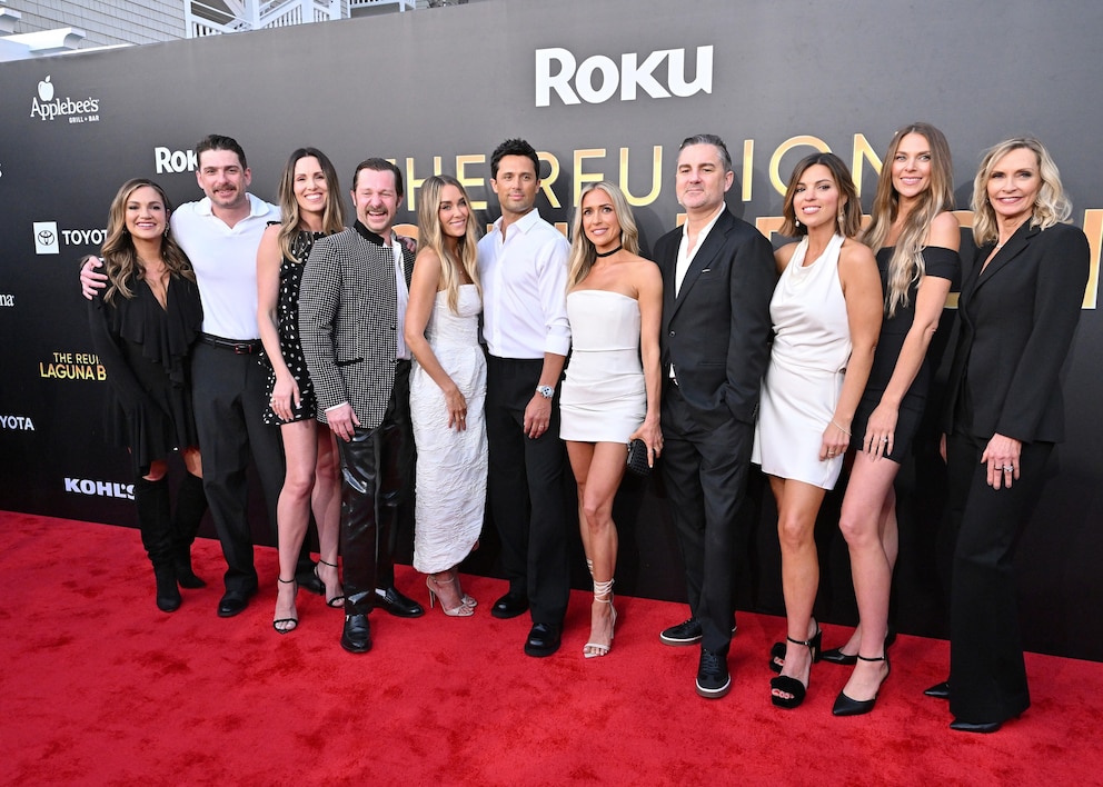 PHOTO: Jessica Smith Evans, Talan Torriero, Christina Sinclair, Trey Phillips, Lauren Conrad, Stephen Colletti, Kristin Cavallari, Dieter Schmitz, Morgan Smith, Lauren Olsen and Liz Gateley attend "The Reunion: Laguna Beach" premiere.
