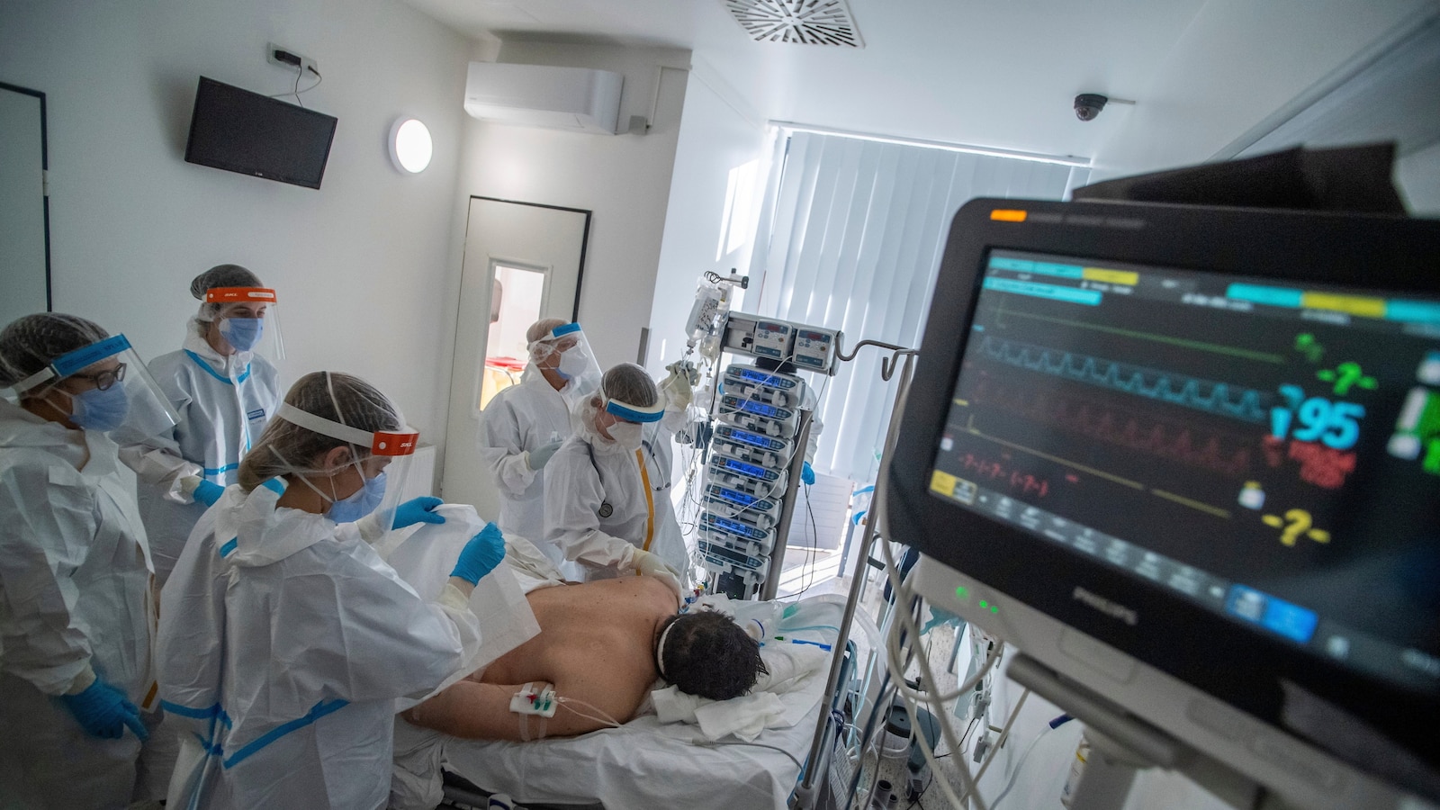 Унгария подаде наказателна жалба за сделка за COVID-19 за 965 милиона долара, посочвайки възможна измама
