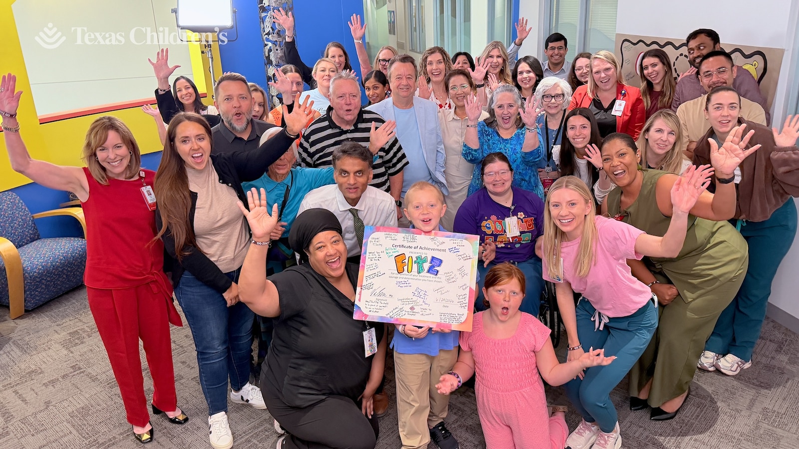A 10-year-old boy who shared his rare cancer journey on social media is celebrating being cancer free. <https://t.co/3mkHfvQkIz>
 [↧](https://t.co/3mkHfvQkIz)
