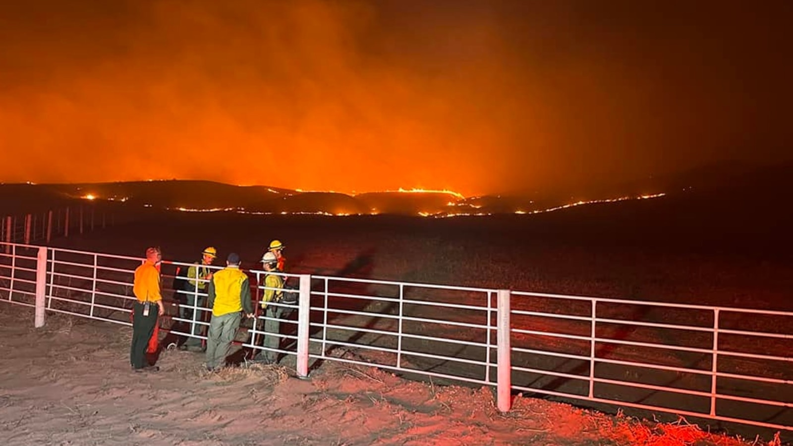 Persistent heat and dangerous wildfire conditions could impact these parts of the US this weekend