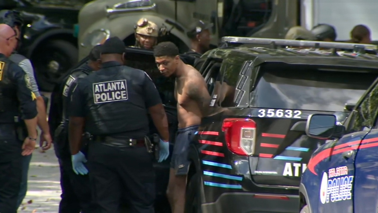 Final escaped New Orleans inmate in custody following ‘brief stand-off’: Police Final escaped New Orleans inmate in custody following ‘brief stand-off’: Police