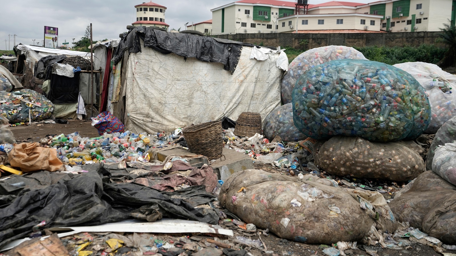 One of the world's most polluted cities has banned single-use plastics