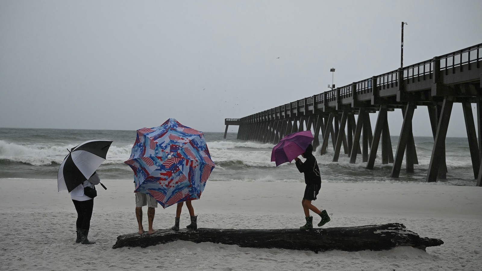 Trayectoria y rastreador del huracán Isaías: la tormenta apunta al Panhandle de Florida