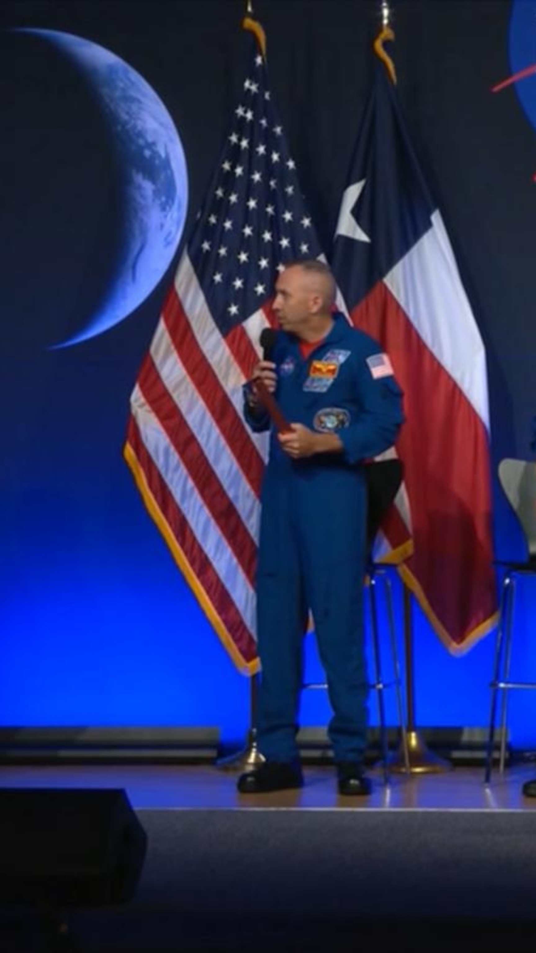 Video NASA announces crew for future Artemis III mission to
