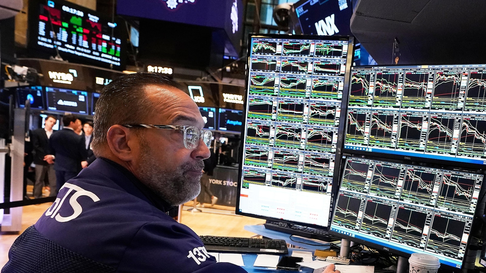 US stocks rose again in 2025 after overcoming turbulence from tariffs