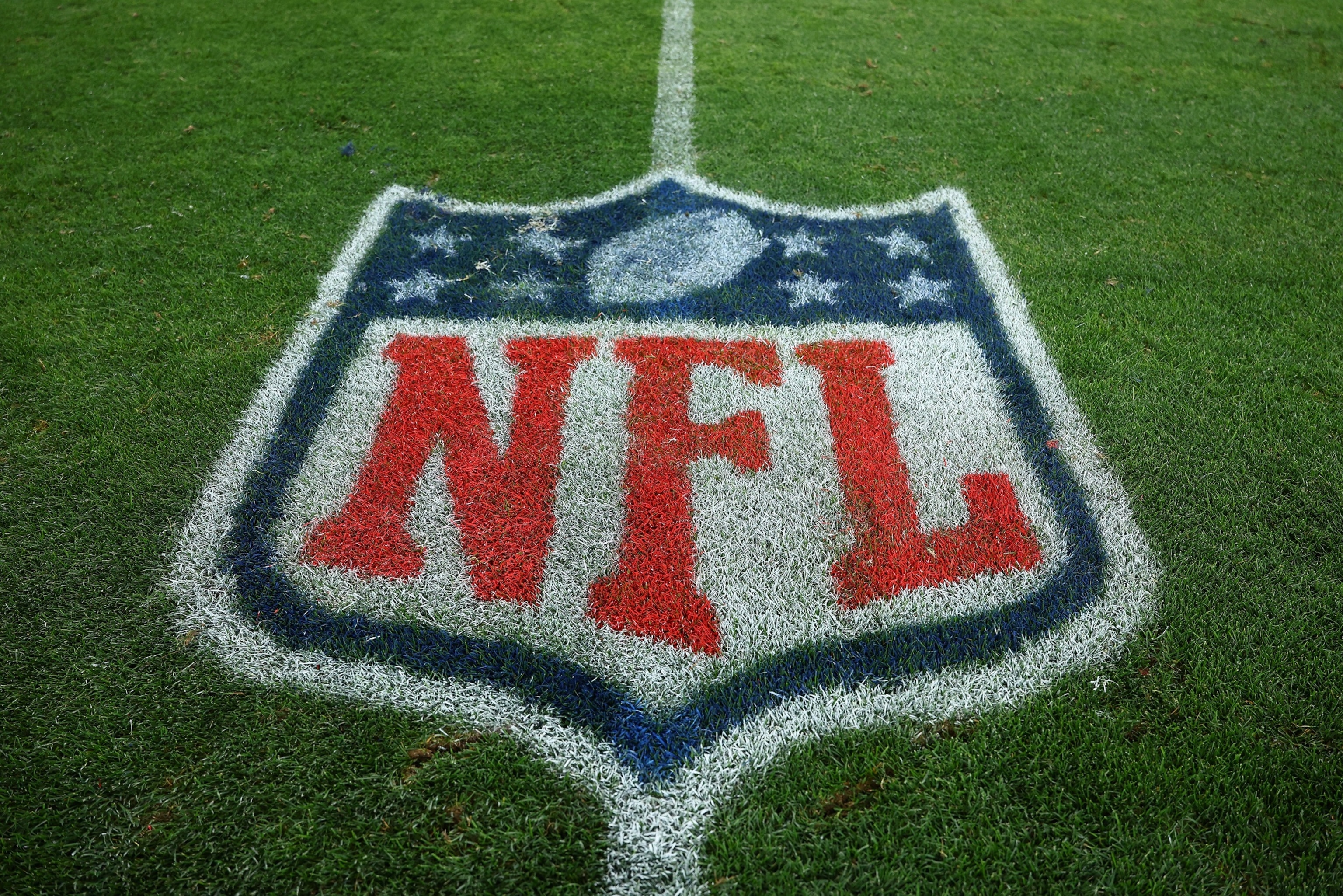 PHOTO: Minnesota Vikings v Denver Broncos