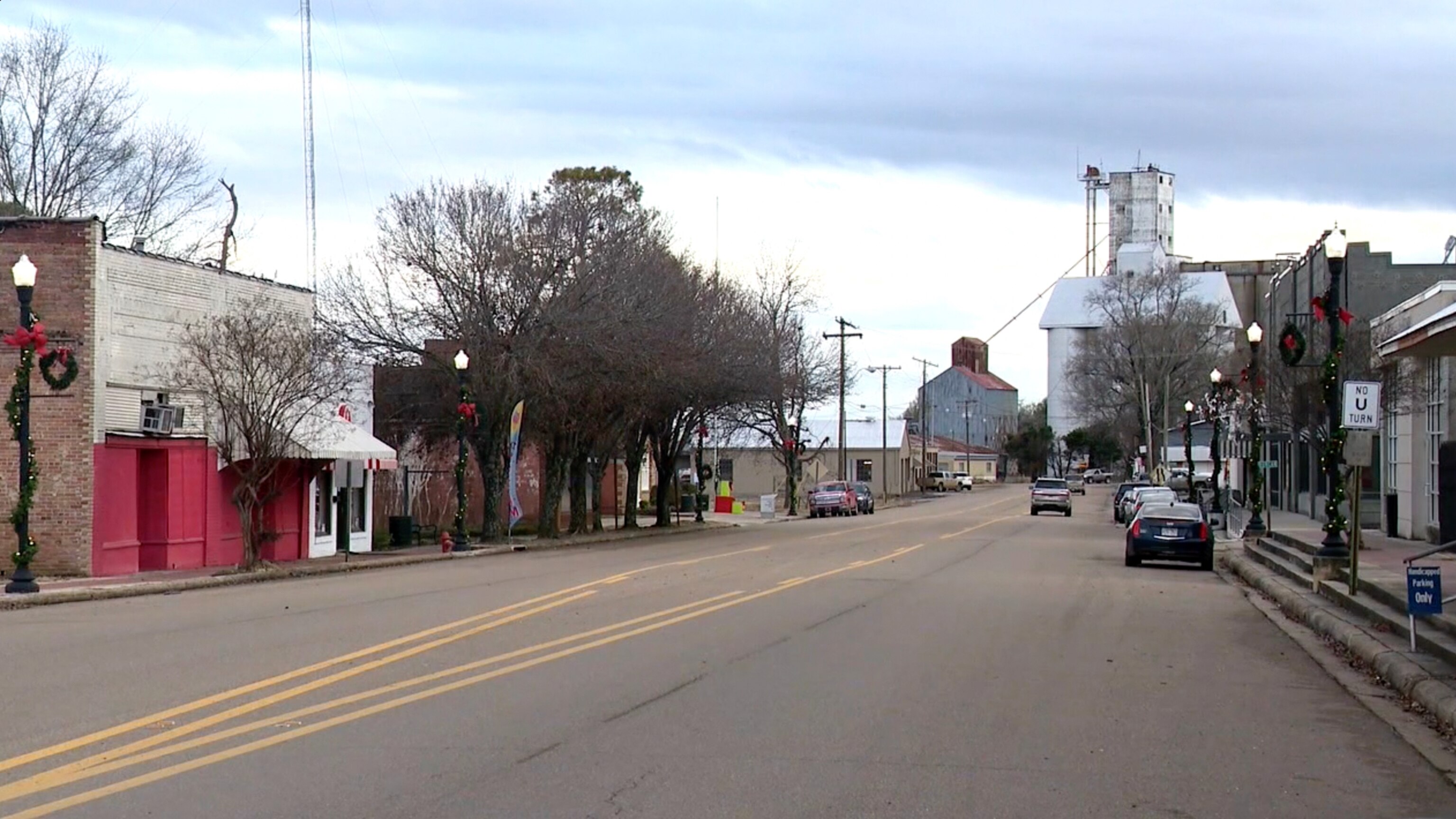 PHOTO: Officials in the small city of Eudora, Arkansas are enforcing an emergency curfew after struggling to stop what the city's mayor described as a "rampage of shootings."