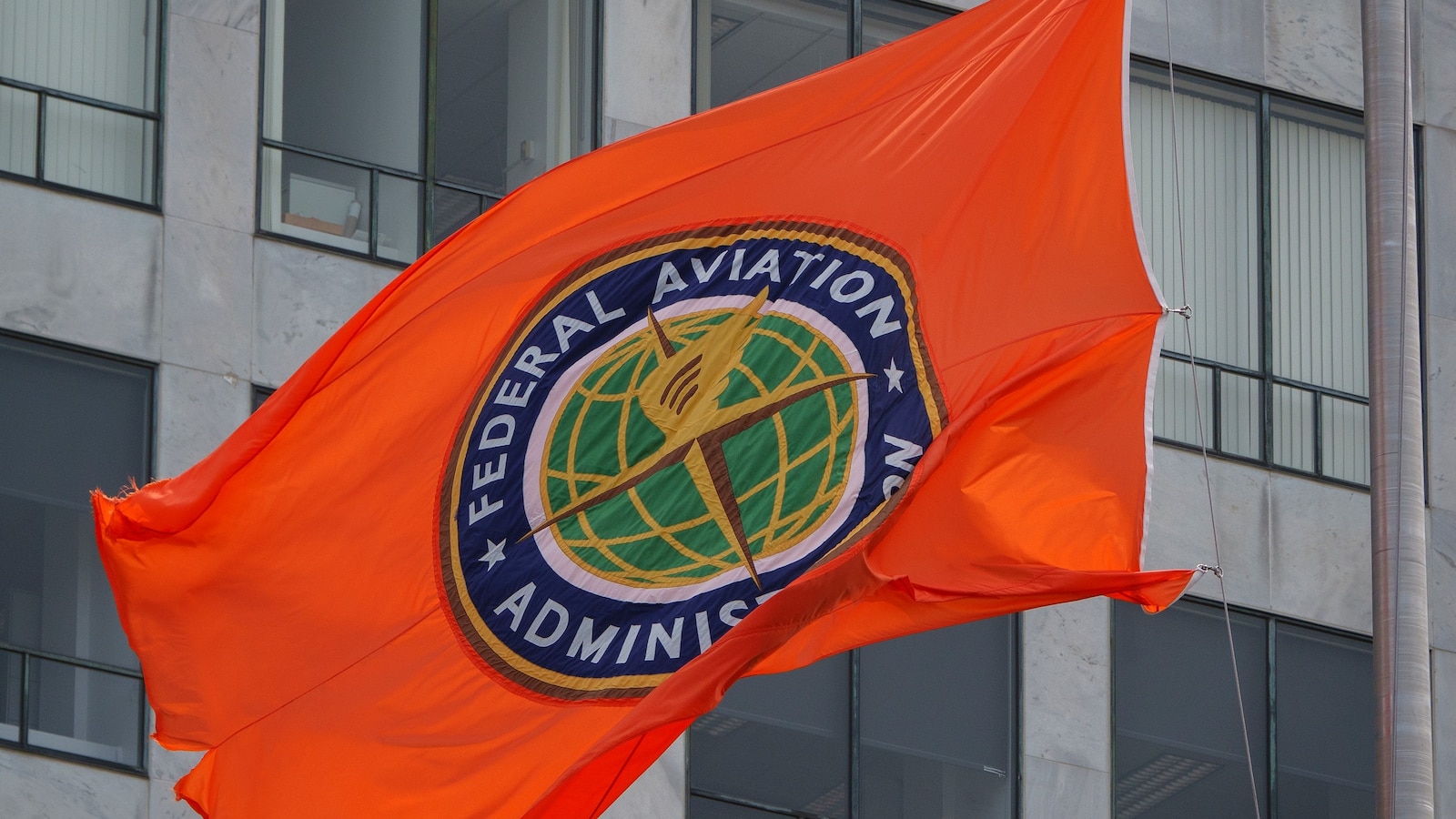 FAA employee arrested after allegedly using work computer to threaten Trump