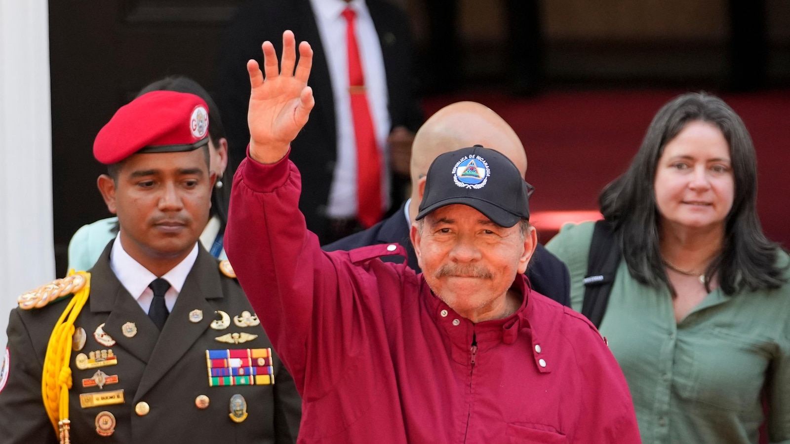 Правителството на Никарагуа казва, че освобождава задържаните след натиск от страна на САЩ