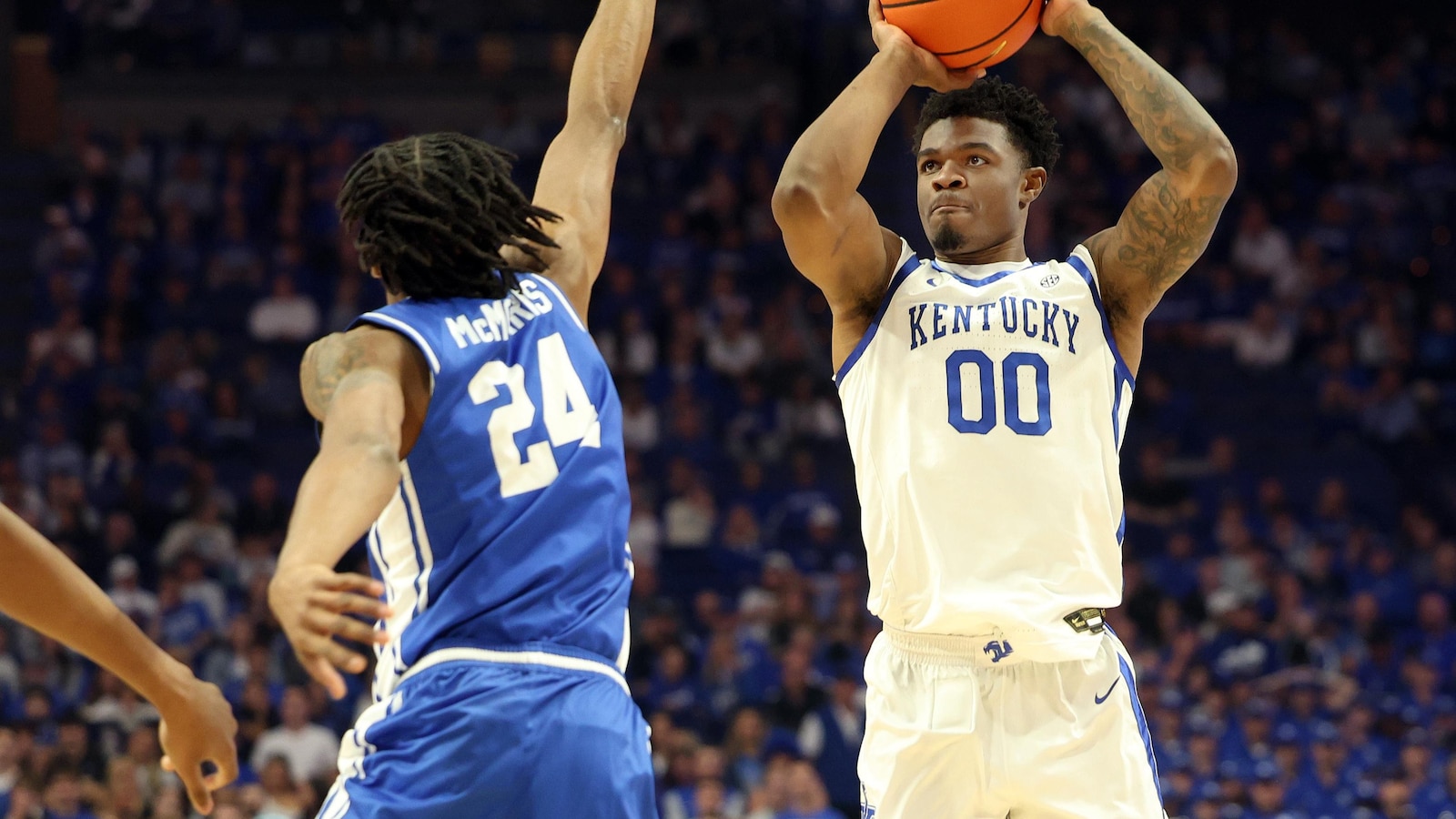 Dioubate's season-best 20 points leads No. 9 Kentucky to a 99-53 win over Eastern Illinois