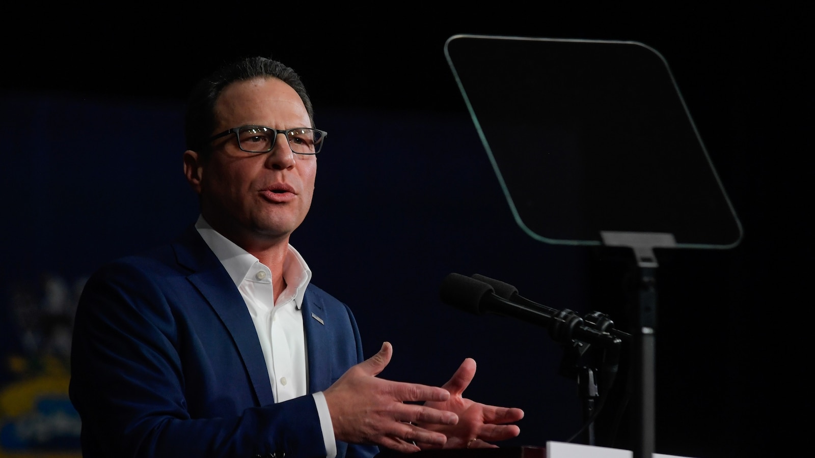 Gov. Josh Shapiro alleges in memoir that Kamala Harris' team asked him if he had ever been an Israeli agent