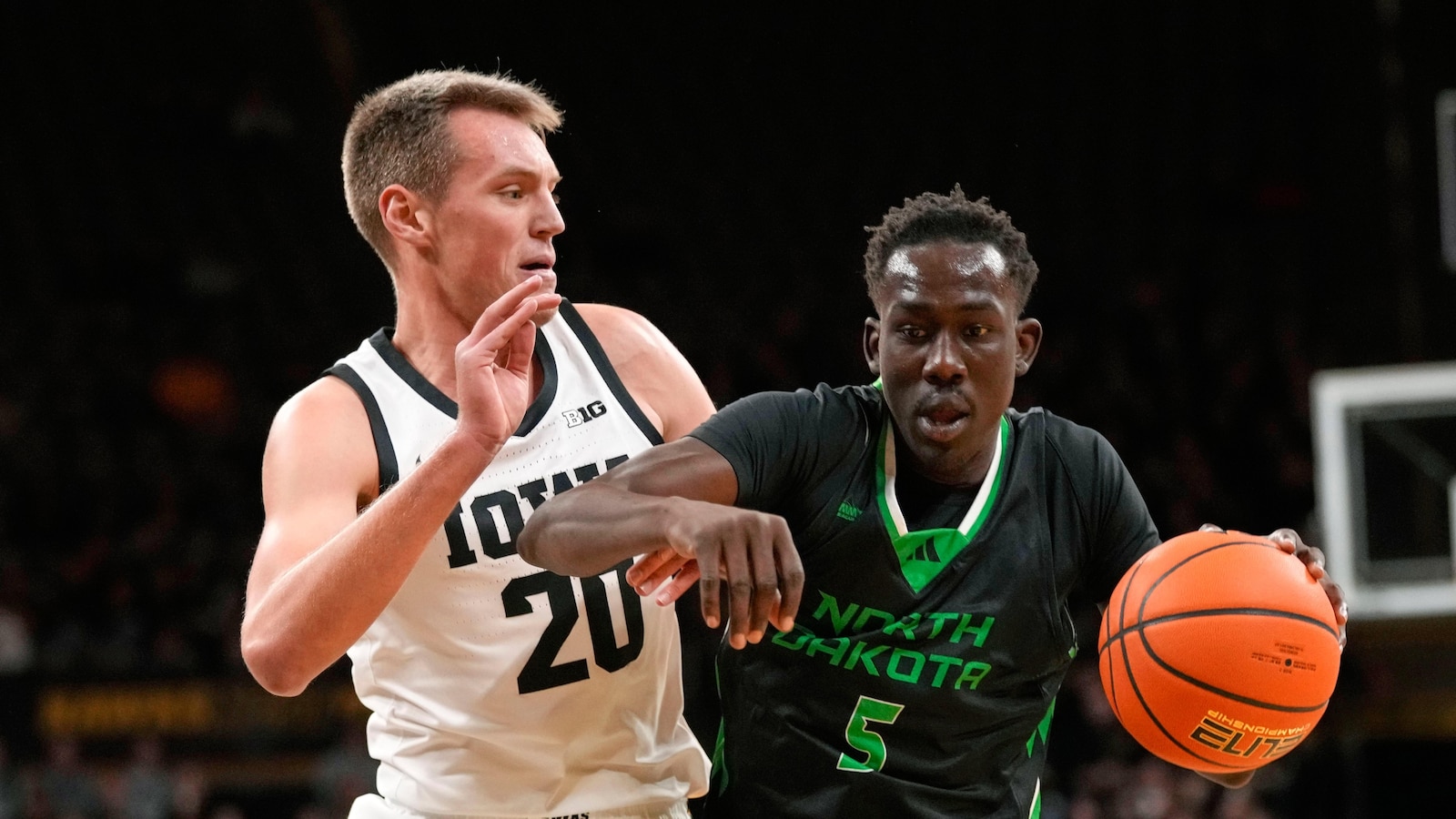 Nebraska-Omaha basketball player Deng Mayar drowns in a Utah reservoir